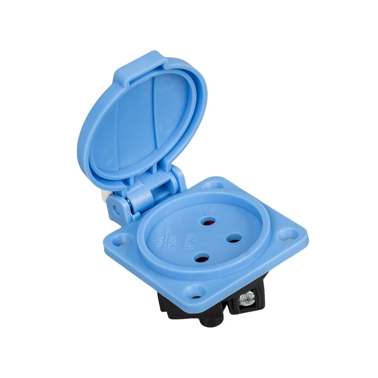 Што го прави цивилниот приклучок од суштинско значење за секојдневна употреба?